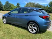 Used Vauxhall Astra SRi 105 HP (77 kW) 2016 Blue Hatchback