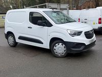 Used Vauxhall Combo 100 HP (73 kW) 2021 White Van