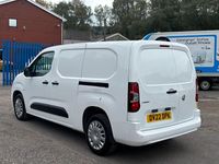 Used Vauxhall Combo Sportive 100 HP (73 kW) 2022 White MPV