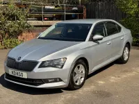 Gebraucht Skoda Superb 120 PS (88 kW) 2016 Silber Kleinwagen