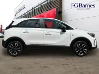 Used Vauxhall Crossland Design Edition 108 HP (79 kW) 2022 White SUV