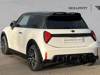 Used Mini Cooper Hatch 113 kW (154 HP) 2025 White Hatchback