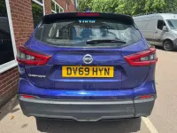Used Nissan Qashqai Acenta Premium 140 HP (102 kW) 2019 Blue SUV