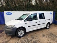 Used VW Caddy Maxi 102 HP (75 kW) 2019 White MPV