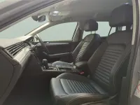 Usado VW Passat SEL 150 HP (110 kW) 2022 Cinzento Carrinha