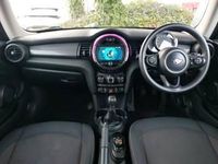 Used Mini Cooper Classic 136 HP (100 kW) 2019 White Hatchback