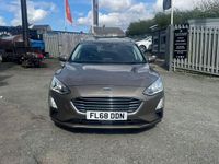 Usado Ford Focus Titanium 125 HP (91 kW) 2018 Prateado Carrinha