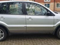 Used Ford Fusion Zetec 80 HP (58 kW) 2011 Silver Hatchback