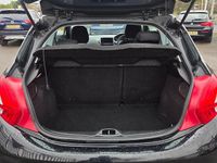 Gebraucht Peugeot 208 Active 68 PS (50 kW) 2015 Schwarz Kleinwagen