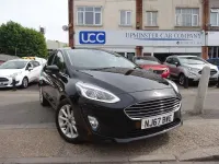 Used Ford Fiesta Titanium 125 HP (91 kW) 2017 Black Hatchback