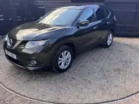 Usado Nissan X-Trail Acenta 131 CV (96 kW) 2017 Verde SUV