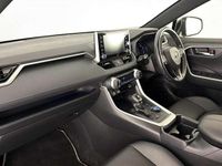 Used Toyota RAV4 Hybrid 218 HP (160 kW) 2021 Silver SUV