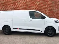 Used Vauxhall Vivaro 2025 White MPV