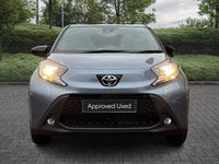Used Toyota Aygo X 72 HP (52 kW) 2025 Grey SUV
