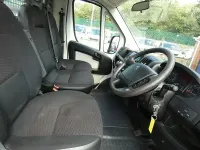 Used Peugeot Boxer 130 HP (95 kW) 2018 Red Van
