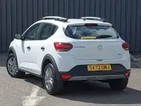 Used Dacia Sandero Essentiel 100 HP (73 kW) 2022 White Hatchback