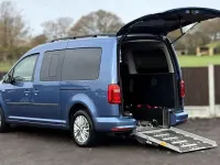 Used VW Caddy 102 HP (75 kW) 2018 Blue MPV