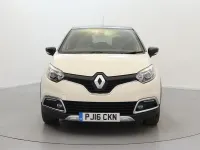 Used Renault Captur Signature 90 HP (66 kW) 2016 Cream/black SUV