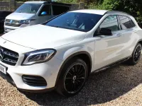 Usado Mercedes GLA220 AMG Line Premium 2017 Branco SUV