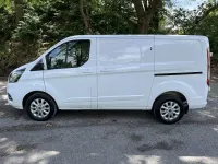 Used Ford Transit Custom Limited 130 HP (95 kW) 2021 White Van