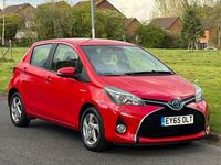 Used Toyota Yaris Hybrid 2015 Red Hatchback