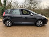 used Renault Scénic III 1.6 VVT Bizu 5dr