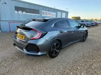 Używany Honda Civic SR 126 KM (92 kW) 2019 Szary Hatchback