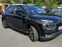 Used Citroën C4 Cactus Flair 99 HP (72 kW) 2017 Black Hatchback