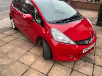 Second-hand Honda Jazz EX 99 CP (72 kW) 2012 Roșu Hatchback