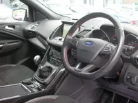 Used Ford Kuga ST-Line 150 HP (110 kW) 2019 White SUV