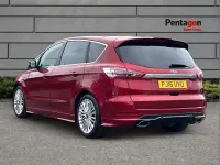 Used Ford S-MAX Sport 206 HP (151 kW) 2016 Red MPV
