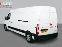 Used Renault Master Business 135 HP (99 kW) 2022 White MPV