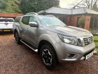 Usado Nissan Navara Tekna 190 CV (139 kW) 2021 Gris Pickup/Camioneta