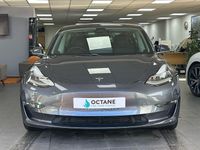 Begagnad Tesla Model 3 Performance 461 kW (627 HK) 2019 Grå Sedan