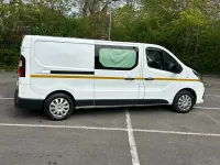 Used Renault Trafic Business 115 HP (84 kW) 2015 White MPV