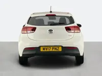 Used Kia Rio First Edition 118 HP (86 kW) 2017 White Hatchback