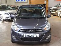 Usado Hyundai i10 Active 85 HP (62 kW) 2012 Cinzento Citadino