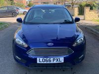 Used Ford Focus Zetec 125 HP (91 kW) 2017 Blue Estate