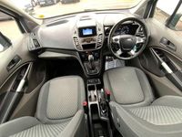 Used Ford Grand Tourneo Connect Zetec 120 HP (88 kW) 2019 White MPV