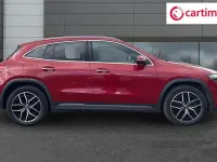 Begagnad Mercedes EQA300 AMG Line Premium 167 kW (228 HK) 2023 Röd SUV