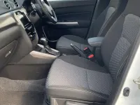Usado Suzuki Vitara SZ-T 116 CV (85 kW) 2024 Blanco SUV