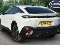 Usado Peugeot 408 GTi 131 CV (96 kW) 2024 Blanco SUV