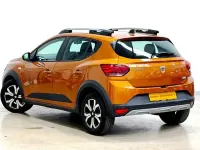 Używany Dacia Sandero Prestige 100 KM (73 kW) 2021 Pomarańczowy Hatchback