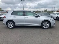Used VW Golf VIII Life 115 HP (84 kW) 2023 Silver Hatchback