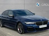 Usado BMW M550 Shadowline 530 CV (389 kW) 2022 Azul Berlina