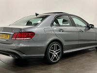 Usado Mercedes E350 Premium 258 HP (189 kW) 2016 Cinzento Sedan