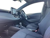 Used Toyota Corolla Design 122 HP (89 kW) 2019 Scarlet flare Hatchback