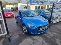 Usado Mazda 2 2015 Azul Citadino