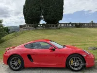 Used Porsche Cayman 275 HP (202 kW) 2014 Red Coupe