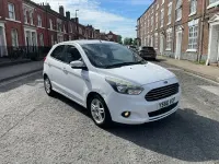 Used Ford Ka Plus Zetec 70 HP (51 kW) 2016 White Hatchback